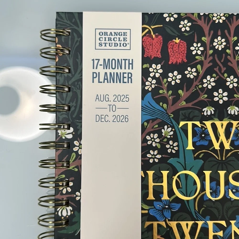 NWT Orange Circle Studio 17-Month Planner